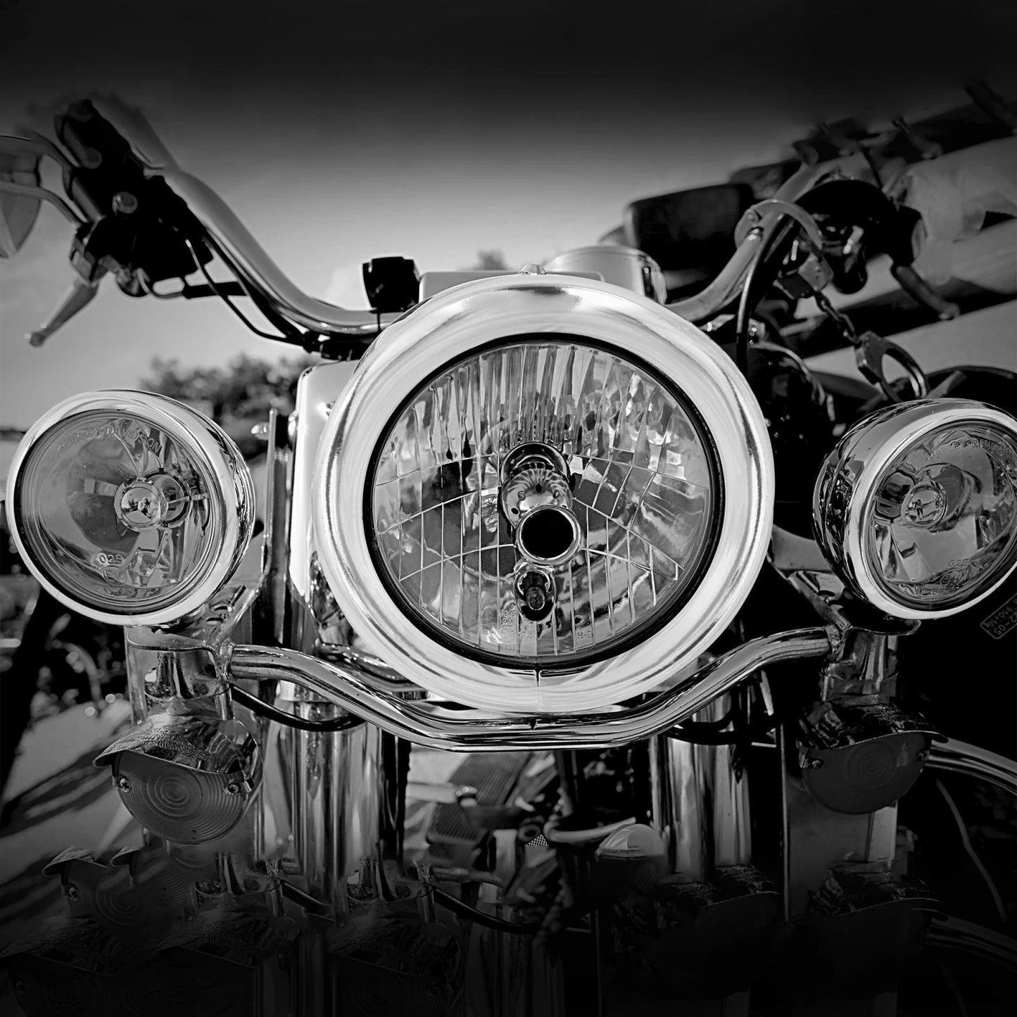 7" & 4.5" Headlight Fog Light Trim Ring for Harley-Davidson Dyna