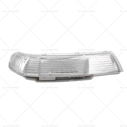 Front Right Wing Door Mirror Indicator for VW Touareg (2003-2006)