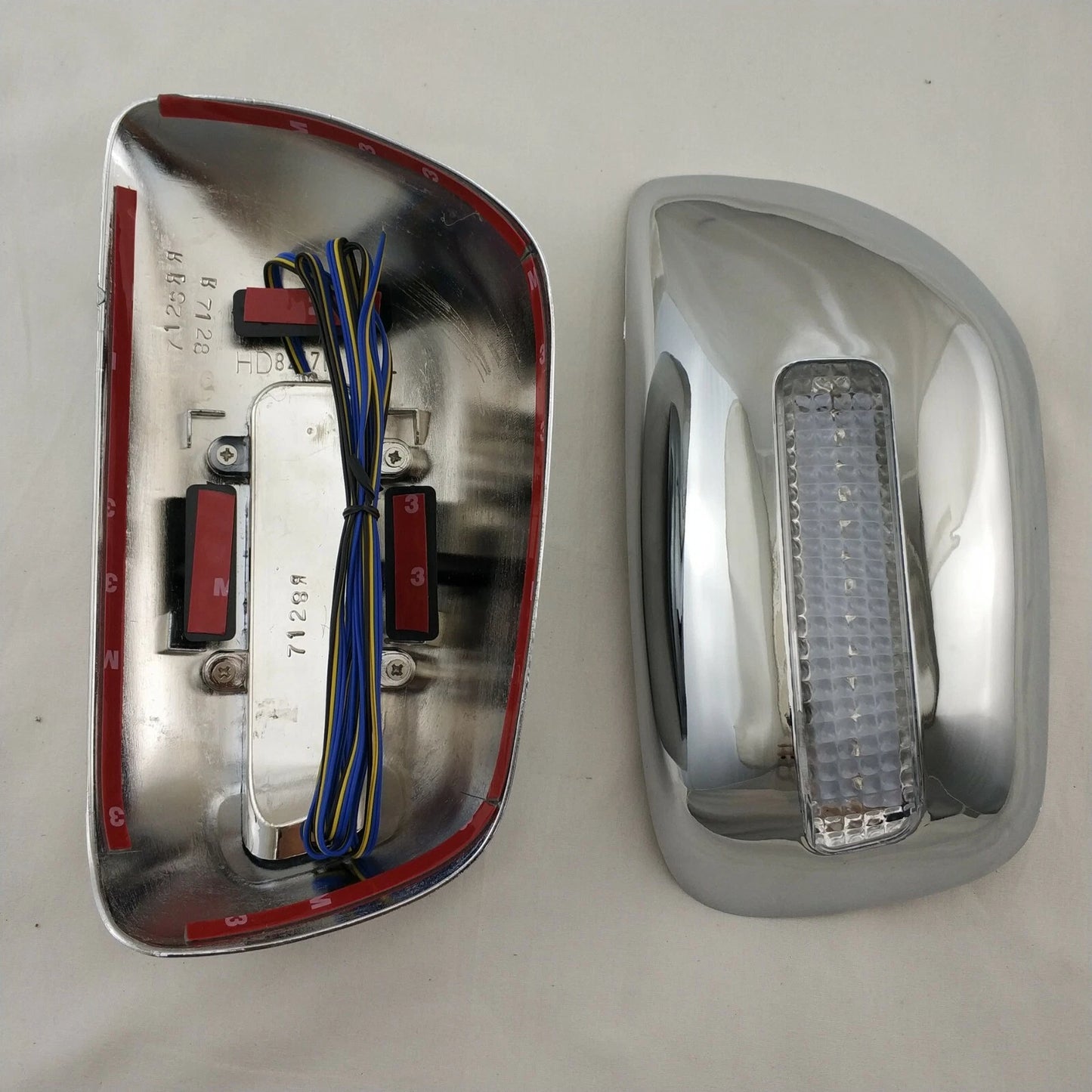 ABS Chrome Rearview Side Mirror LED Covers for 2001-2005 Toyota RAV4 2 x pcs