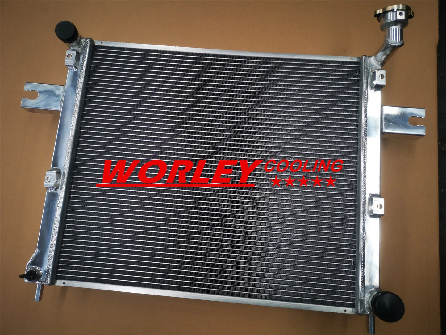 Aluminum Radiator for Jeep Commander V6 3.7 (2006-2010)