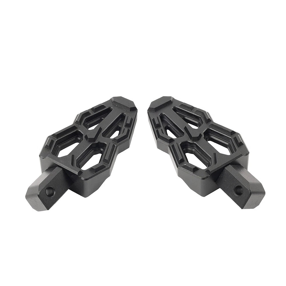 Rear Foot Pegs for QJMotor 350 400, Benelli TNT 600 300 302S (2015-2023)