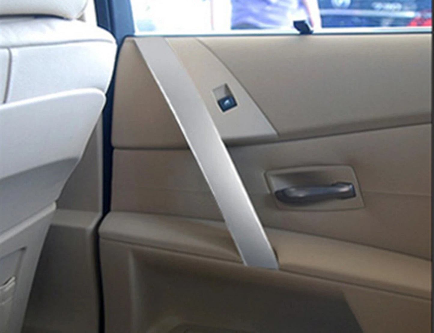 Rear Right Door Handle Cover for BMW E60 E61 (2004-2006) Silver