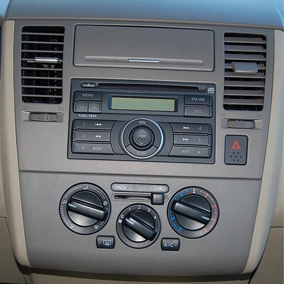 A/C Heater Climate Control Switch for Tiida Sylphy Livina Geniss (2004-2014)