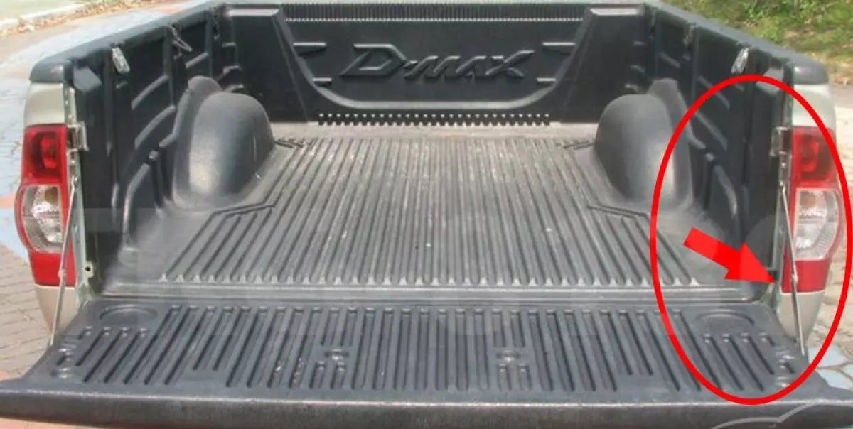 Tailgate Hinges for Isuzu Rodeo D-Max (2002-2011)