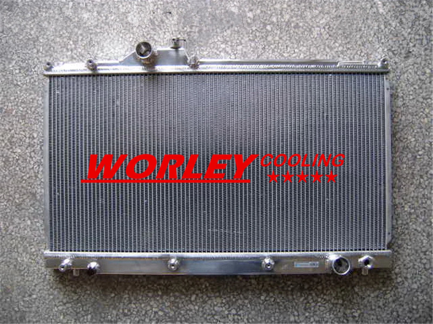 Aluminum Radiator for Lexus IS300/Altezza Gita 2JZ-GE 3.0L (2001-2005)