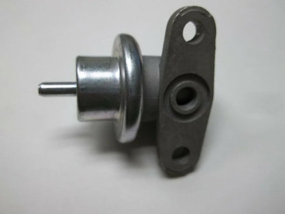 Fuel Pressure Regulator for MerCruiser 350 377 5.0 5.7 6.2 7.4 454 4.3