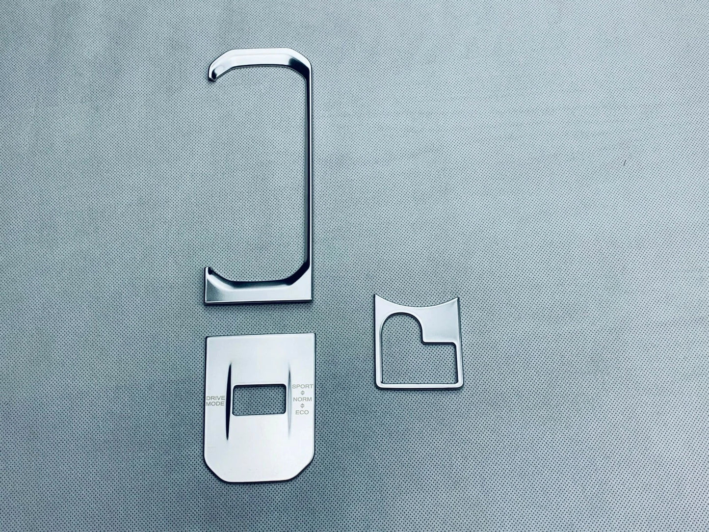 Silver Gear Shift Box Panel Cover Trim for Toyota Highlander (2020-2022) 3 x pcs