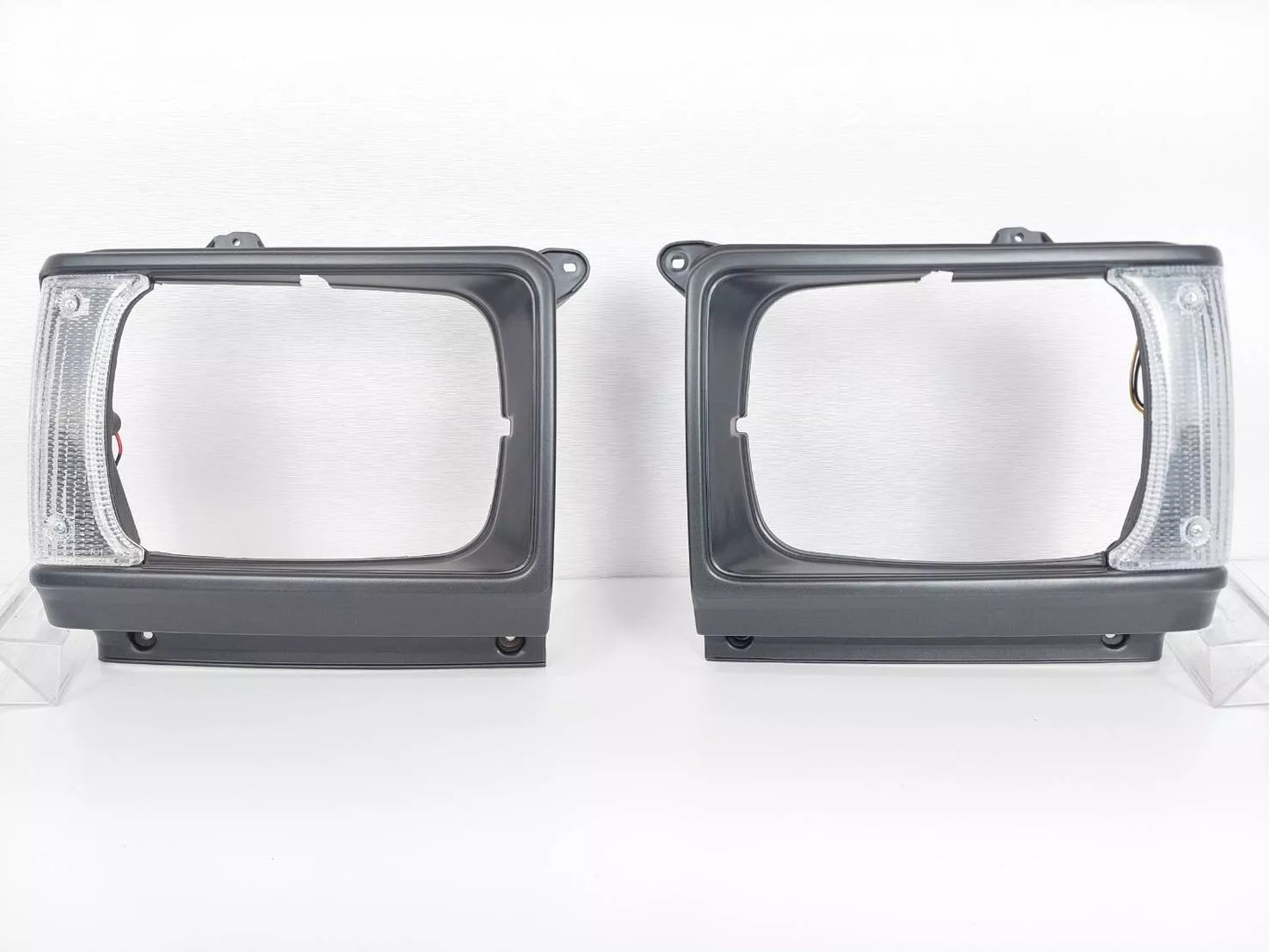 Headlight Surround for Toyota Hilux 1982 (1982)