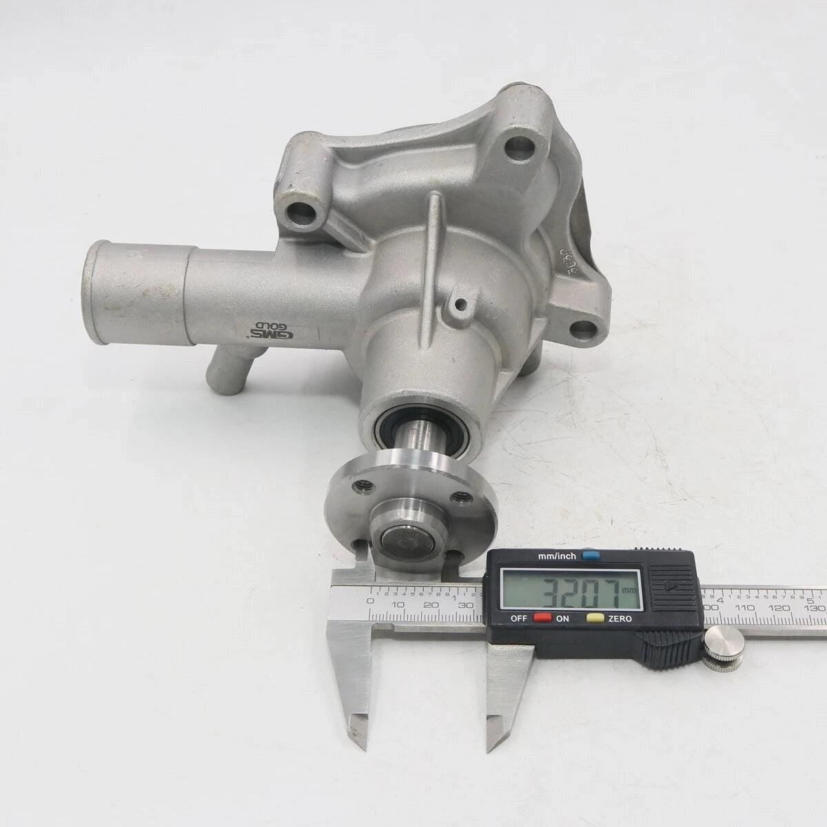 Water Pump for Toyota Publica 1000 Starlet KP30 KP40 KP42 KP31 KP45 KP47 1973-1978