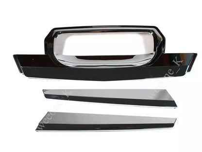 Chrome Tailgate Accent V.3 for Isuzu D-Max (2012-2015)