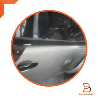 Outer Belt Weatherstrip Glass Door Seal for Toyota Hilux Ute Vigo (05-14)