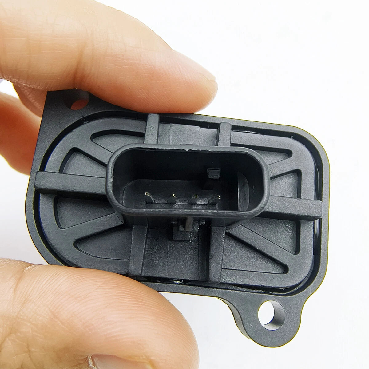 Mass Air Flow Sensor for BMW F82 F80 F30 F32 F06 F10 F13 (2012–2020)