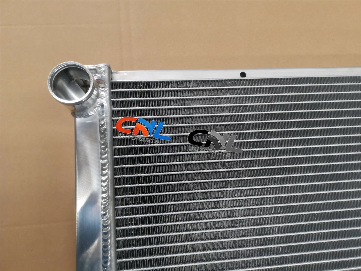 3 Row Aluminum Radiator for Oldsmobile Delta 88 Royale (1970)