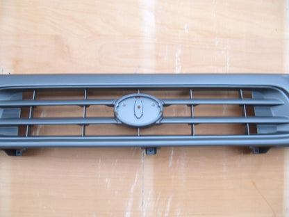 GRAY GRILL for TOYOTA HILUX 2WD (1998-2001) with CLIPS