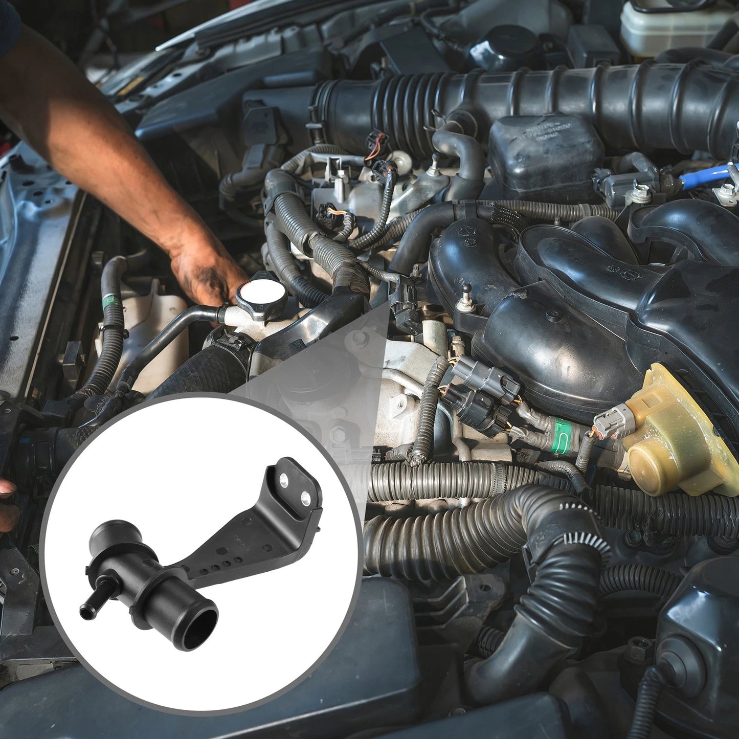 Radiator Coolant Pipe No.1657722030 for Toyota Corolla (2009-2013)