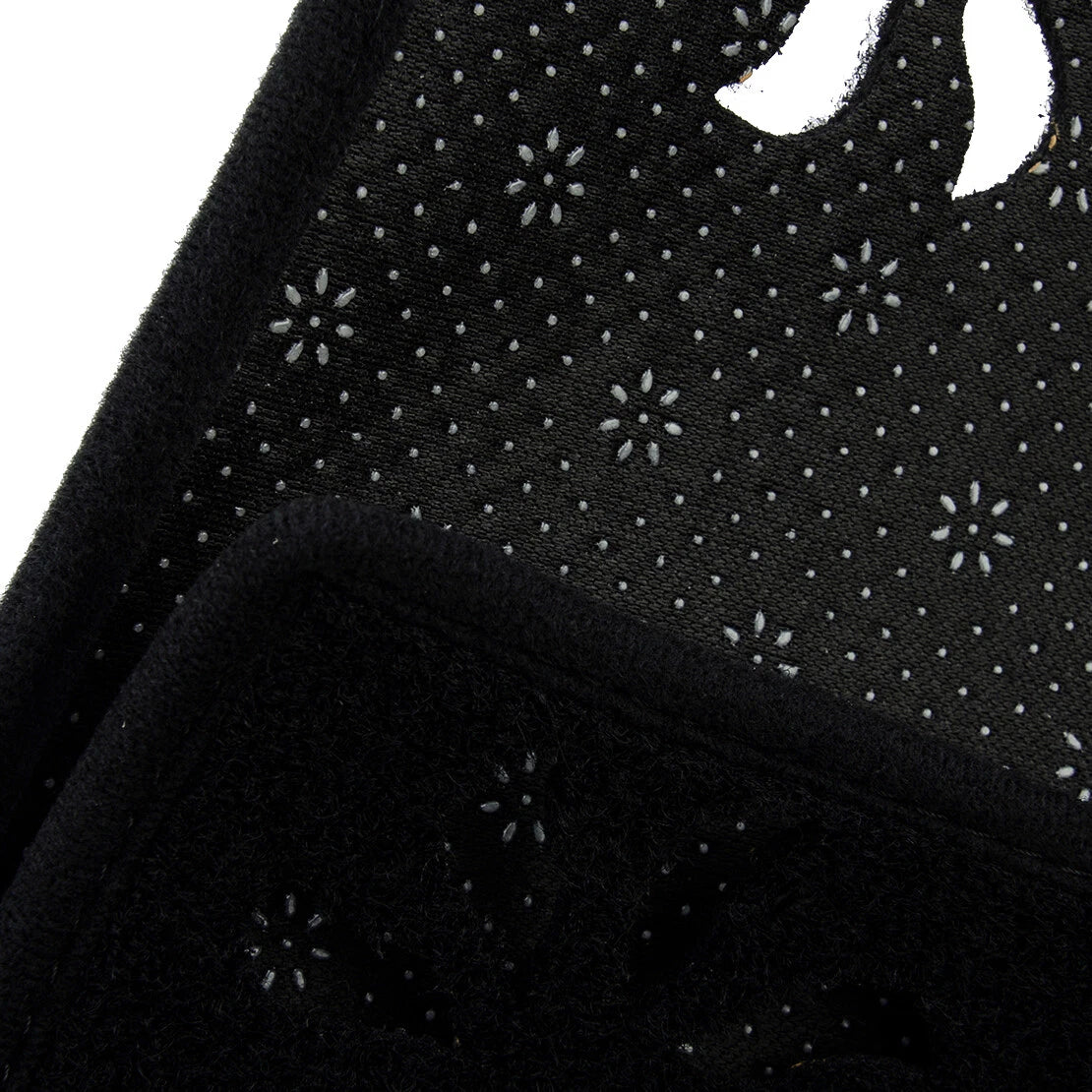 Non-Slip Dash Mat Cover Pad for Nissan Navara NP300 (2015-2020)