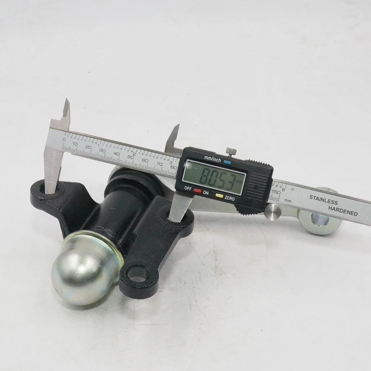 Idler Arm Support for Toyota Hilux D4D 1997-2005